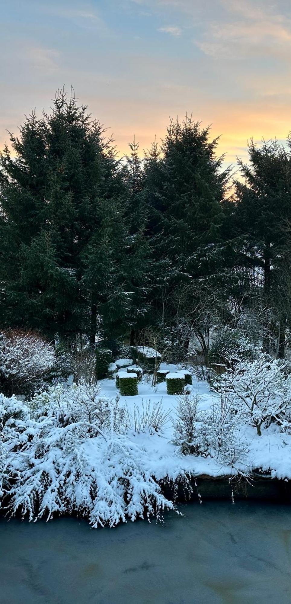 Awakening Alchemy Retreat Centre Bed & Breakfast Inverurie Exterior photo