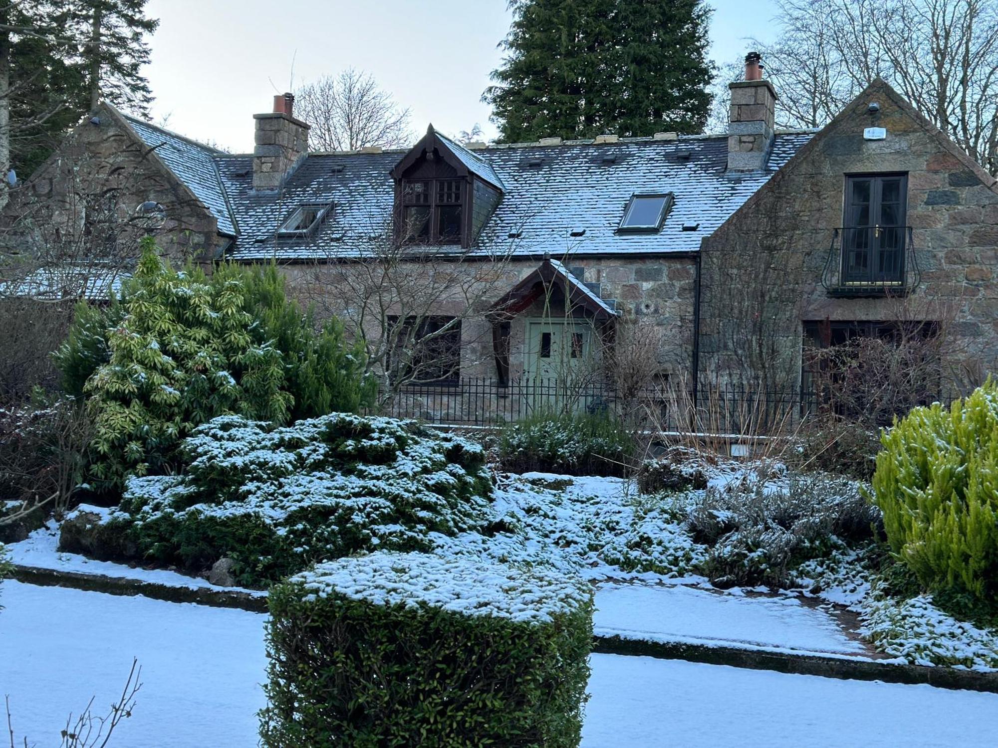 Awakening Alchemy Retreat Centre Bed & Breakfast Inverurie Exterior photo