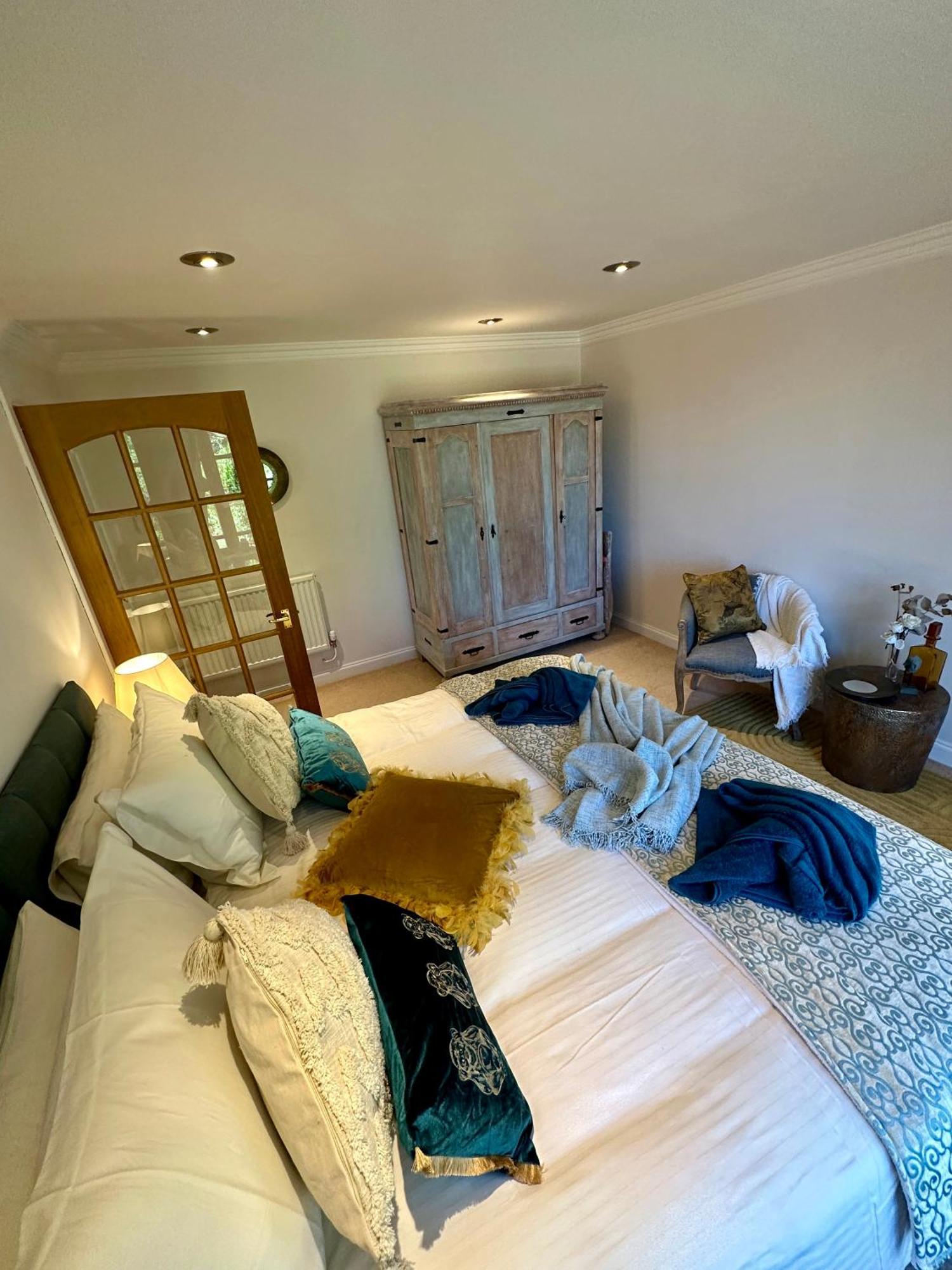 Awakening Alchemy Retreat Centre Bed & Breakfast Inverurie Exterior photo